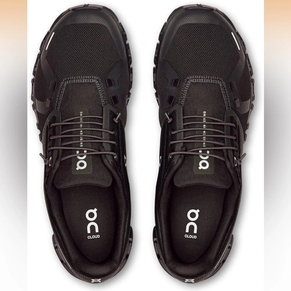 On Running Cloud 6 Sneakers Men’s Size 8.5 Black on Black New In Box - Picture 3 of 8